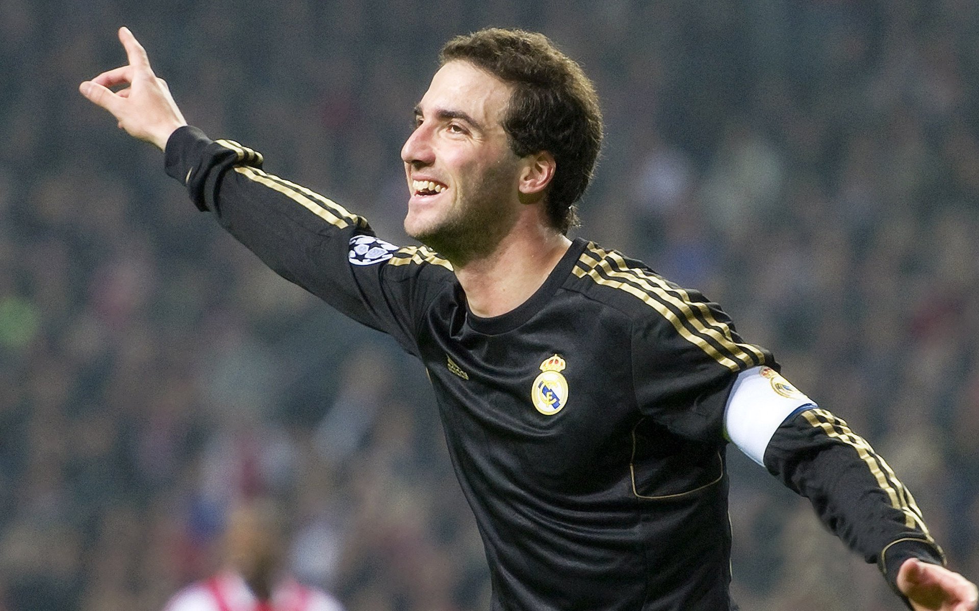 全联盟火热进行，季后赛悬念迭起，季后赛lol2021